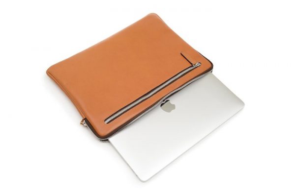 Roosevelt: Laptop Sleeve - Tan